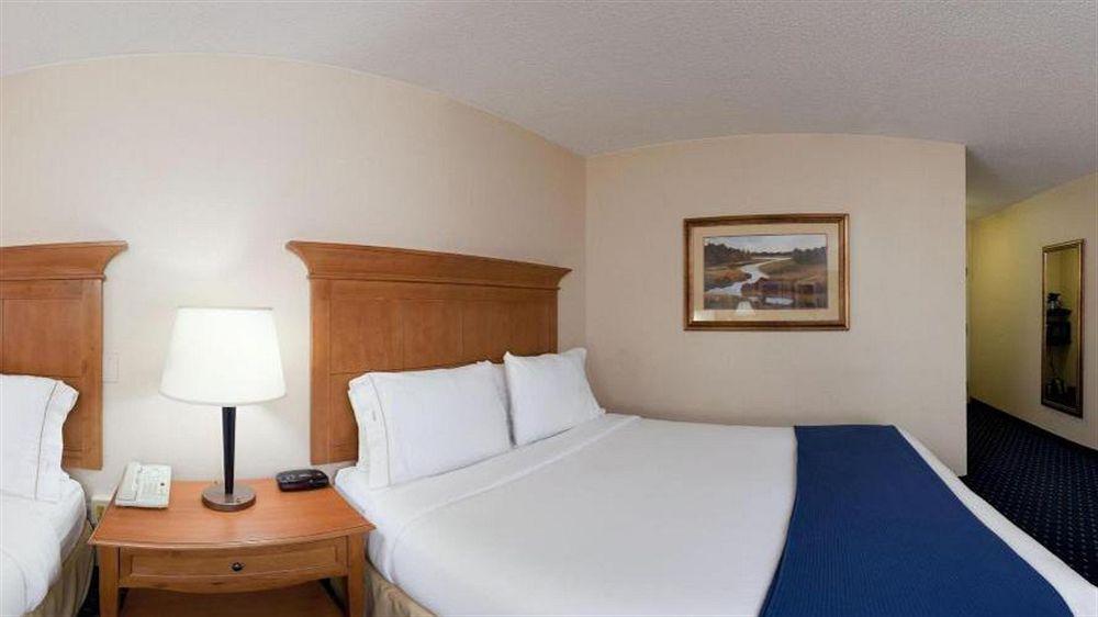 Wingate By Wyndham Waynesboro Hotel Ngoại thất bức ảnh