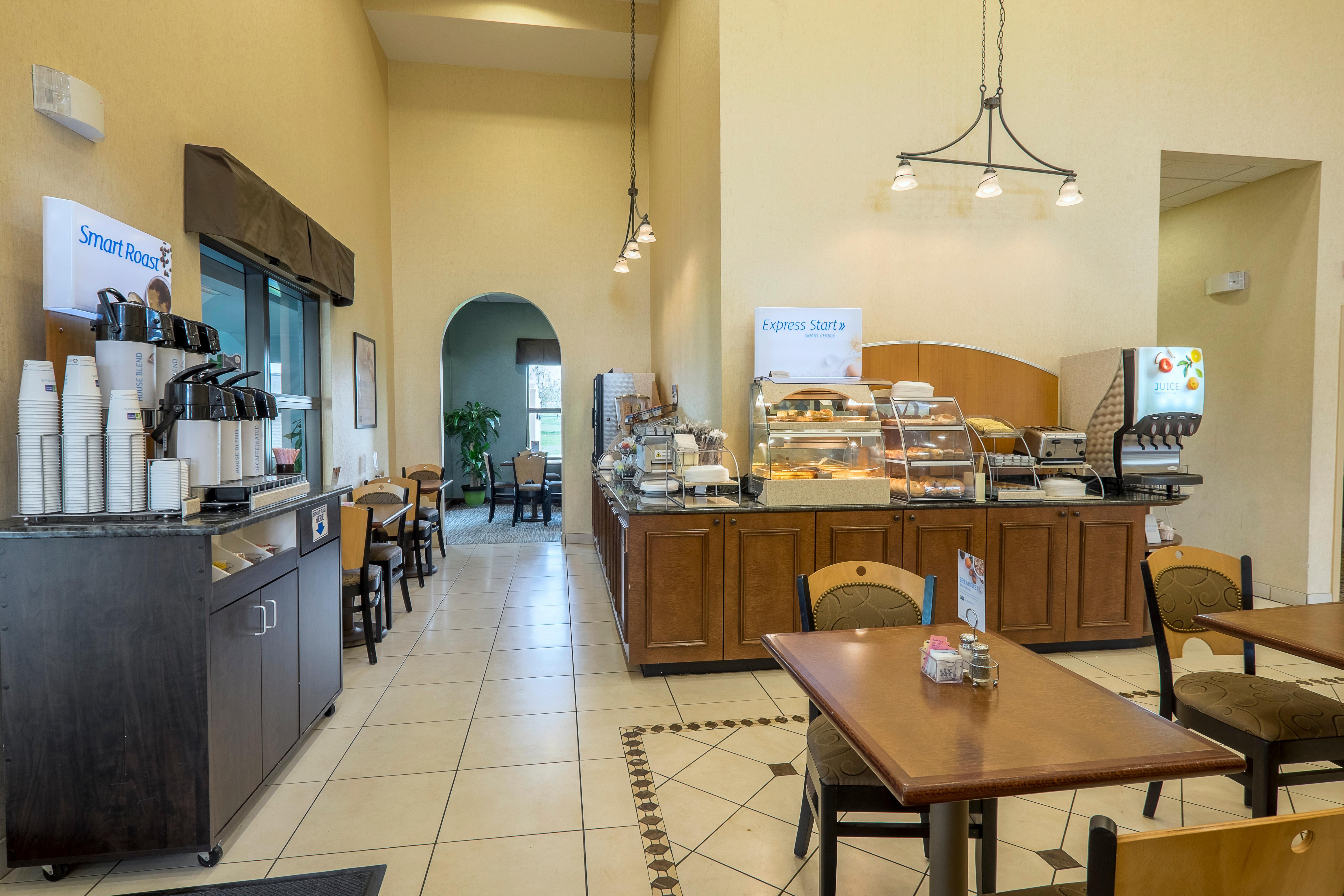Wingate By Wyndham Waynesboro Hotel Ngoại thất bức ảnh