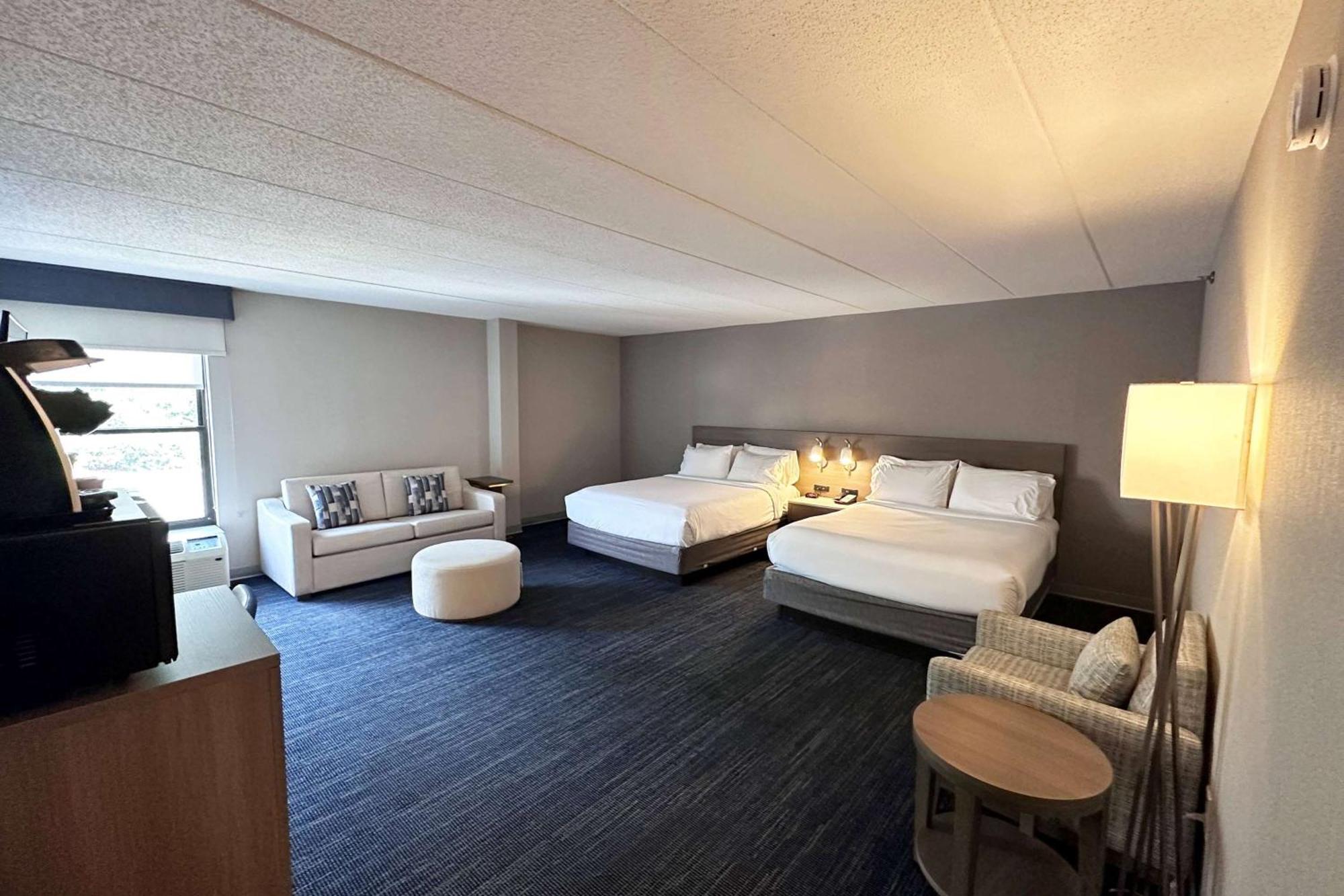 Wingate By Wyndham Waynesboro Hotel Ngoại thất bức ảnh