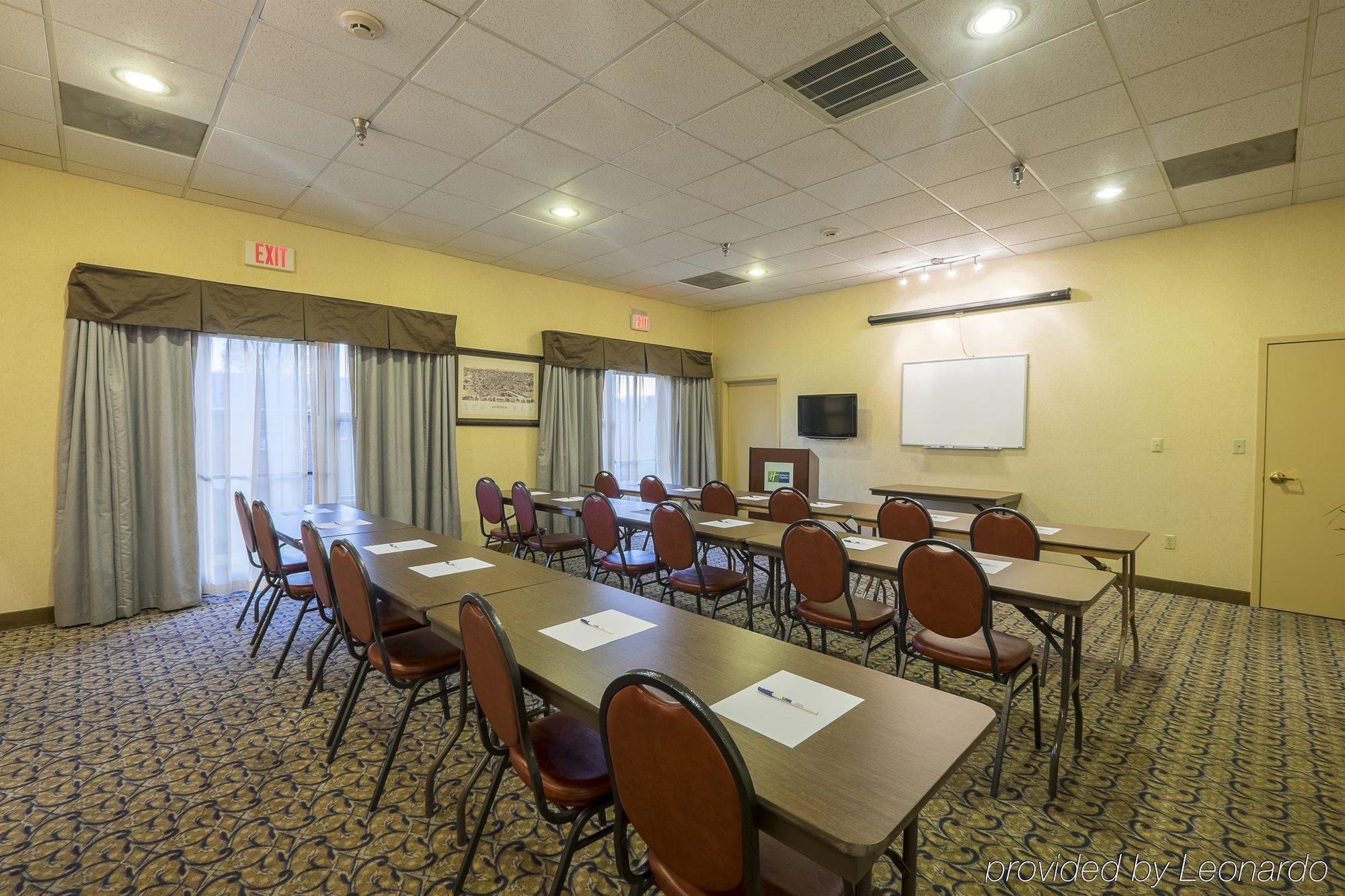 Wingate By Wyndham Waynesboro Hotel Ngoại thất bức ảnh